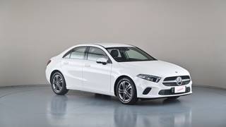 2020 MERCEDES-BENZ A180