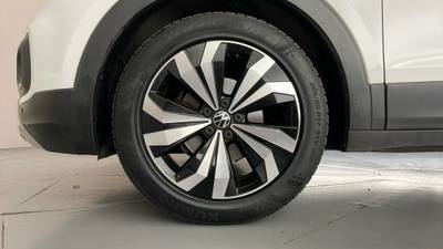 2021 VOLKSWAGEN T-CROSS gallery