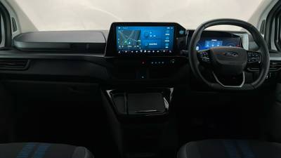 2025 FORD TRANSIT CUSTOM interior