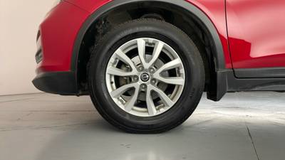 2017 NISSAN X-TRAIL gallery