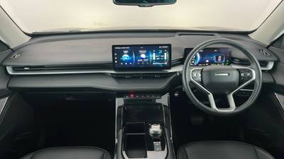 2022 GWM HAVAL H6 interior