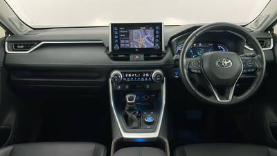 2020 TOYOTA RAV4 interior