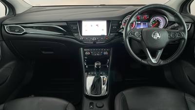 2017 HOLDEN ASTRA interior