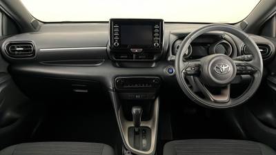 2020 TOYOTA YARIS interior