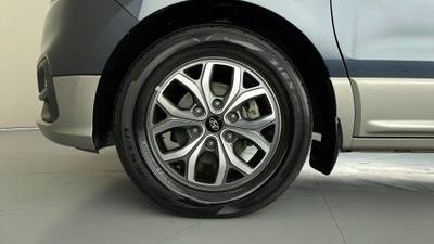 2018 HYUNDAI IMAX gallery