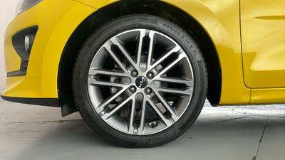 2023 KIA RIO gallery