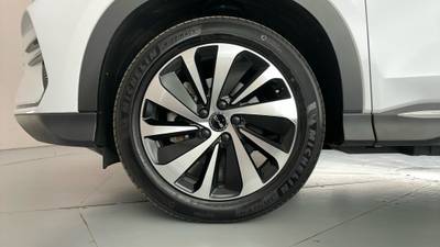 2024 BYD SEALION 6 gallery