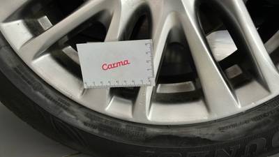 2021 MAZDA 2 imperfections