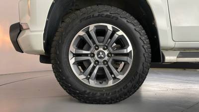 2020 MITSUBISHI TRITON gallery