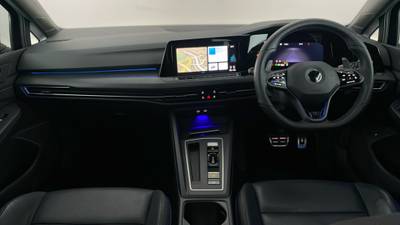 2022 VOLKSWAGEN GOLF interior