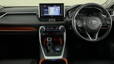 2019 TOYOTA RAV4 interior
