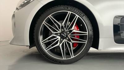 2018 KIA STINGER gallery
