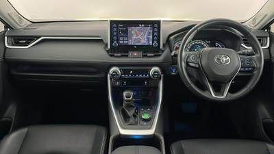 2021 TOYOTA RAV4 interior