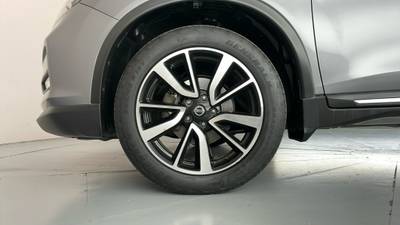 2019 NISSAN X-TRAIL gallery