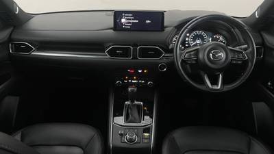 2022 Mazda CX-5 interior