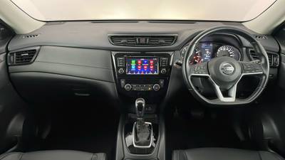 2021 NISSAN X-TRAIL interior