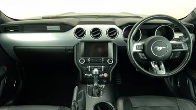 2015 FORD MUSTANG interior