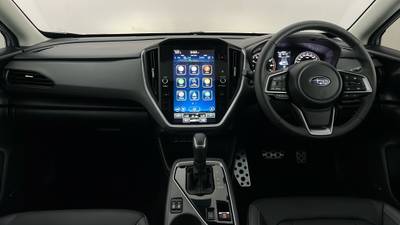 2023 SUBARU CROSSTREK interior