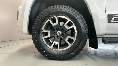 2019 VOLKSWAGEN AMAROK gallery