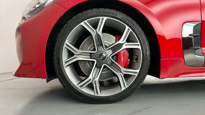 2019 KIA STINGER gallery