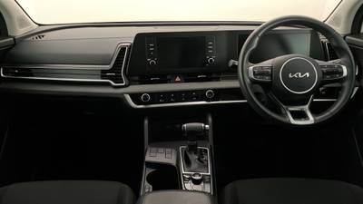 2021 KIA SPORTAGE interior