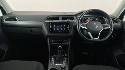 2022 VOLKSWAGEN TIGUAN interior