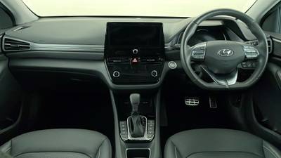 2021 HYUNDAI IONIQ interior