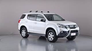 2015 ISUZU MU-X