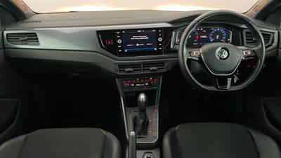 2019 VOLKSWAGEN POLO interior