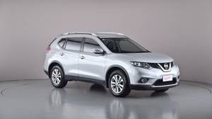 2016 NISSAN X-TRAIL