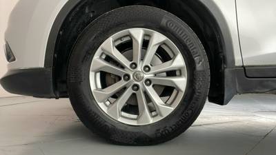 2016 NISSAN X-TRAIL gallery