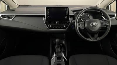 2021 TOYOTA COROLLA interior
