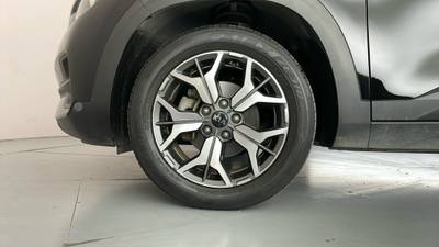 2021 KIA SELTOS SPORT gallery