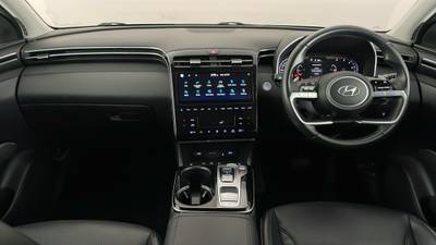 2022 HYUNDAI TUCSON interior