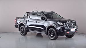 2022 NISSAN NAVARA