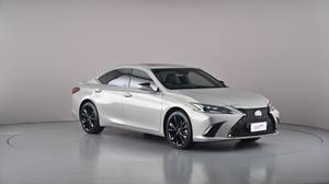 2025 LEXUS ES300h
