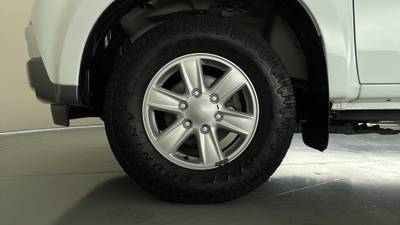 2018 ISUZU MU-X gallery