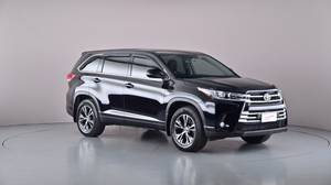 2017 TOYOTA KLUGER