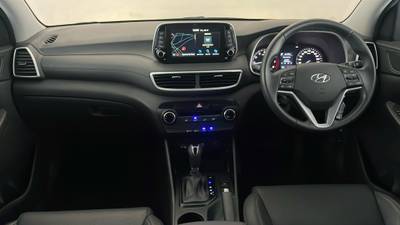 2020 HYUNDAI TUCSON interior
