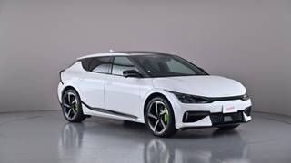 2023 KIA EV6
