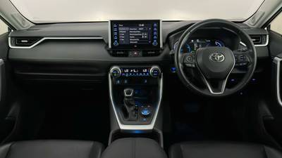 2019 TOYOTA RAV4 interior