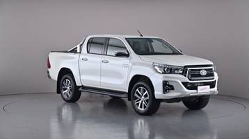 2019 TOYOTA HILUX