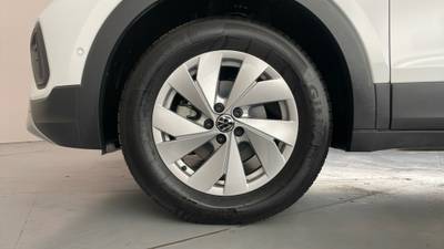 2024 VOLKSWAGEN T-CROSS gallery