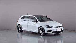 2019 VOLKSWAGEN GOLF