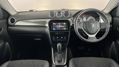 2021 SUZUKI VITARA interior