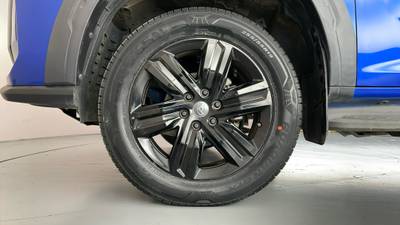 2023 LDV T60 gallery