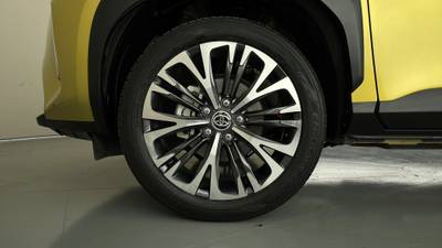 2021 TOYOTA YARIS CROSS gallery