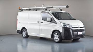 2019 TOYOTA HIACE