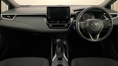 2021 TOYOTA COROLLA interior