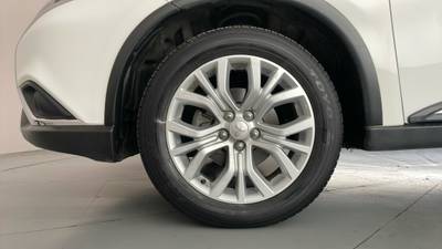 2020 MITSUBISHI OUTLANDER gallery